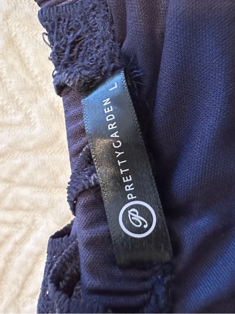 Off-Shoulder Navy Blue Cutout Lace Dress - Picture 5 of 10